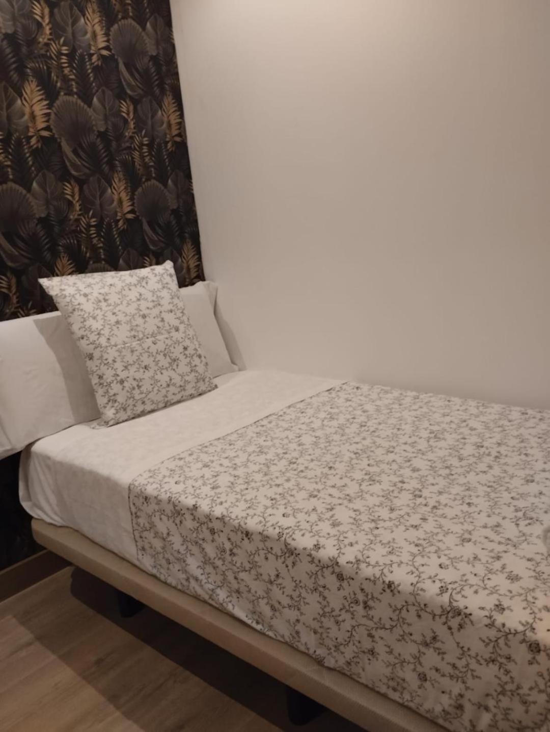 Hostal Flat55Madrid Luaran gambar