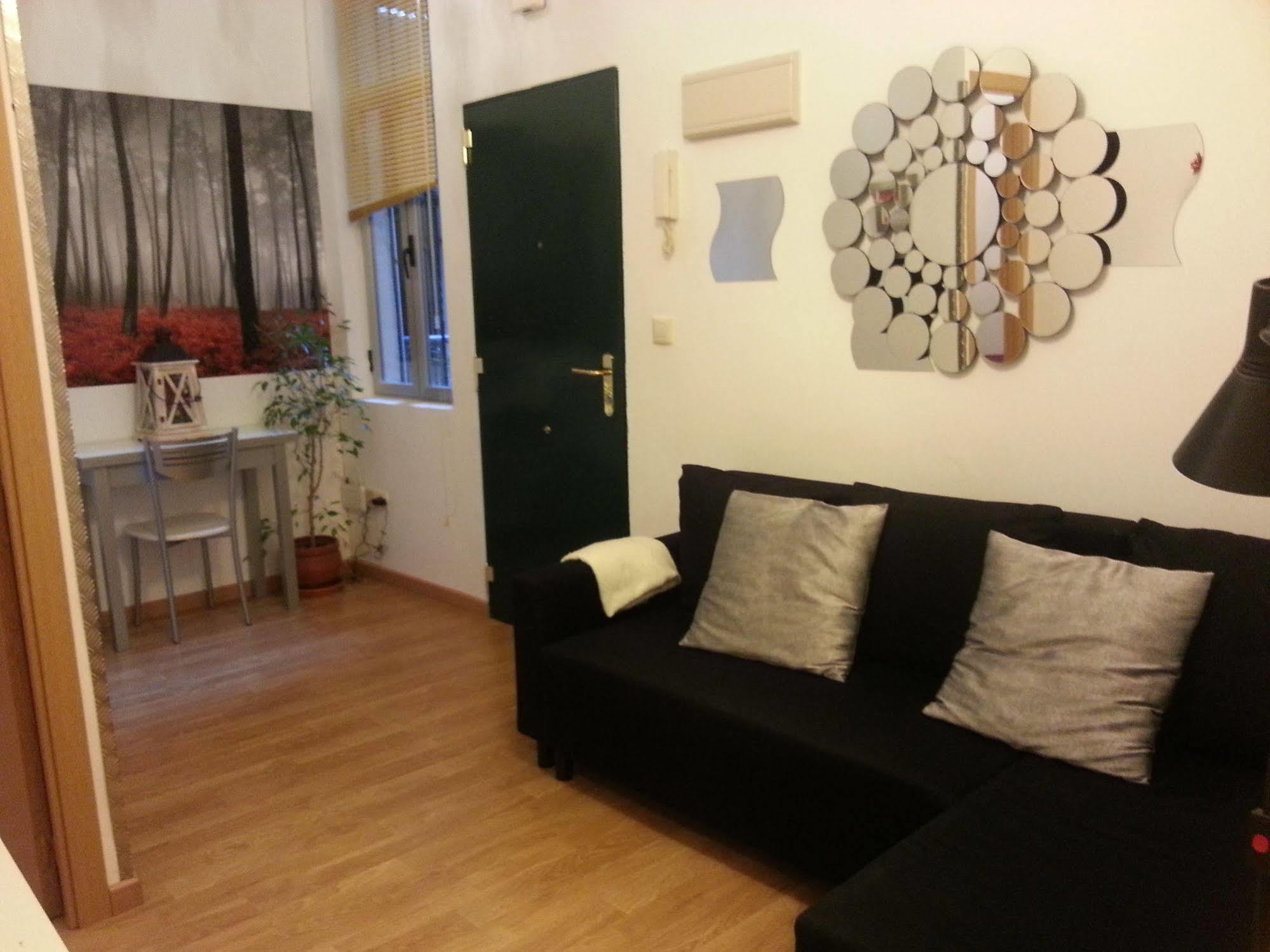 Hostal Flat55Madrid Luaran gambar